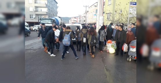 91 YAŞINDA DUVARDAN DÜŞTÜ