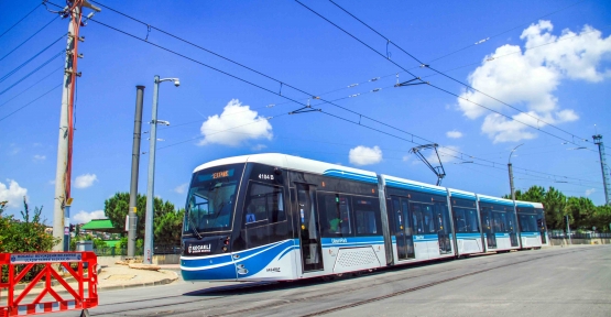 AKÇARAY'LA BUGÜNE KADAR 3 MİLYON 671 BİN 160 YOLCU TAŞINDI
