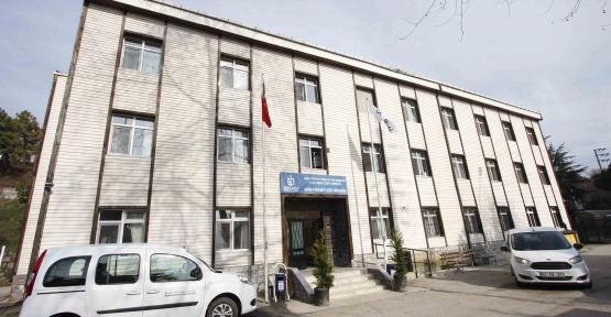 BARINMA MERKEZİ KIŞ AYLARINDA KİMSESİZLERİN EVİ OLUR