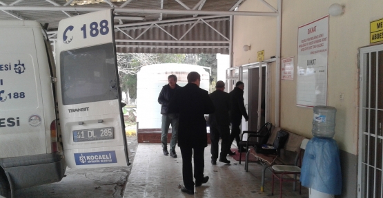 BİNA GİRİŞİNDE ÖLÜ BULUNDU