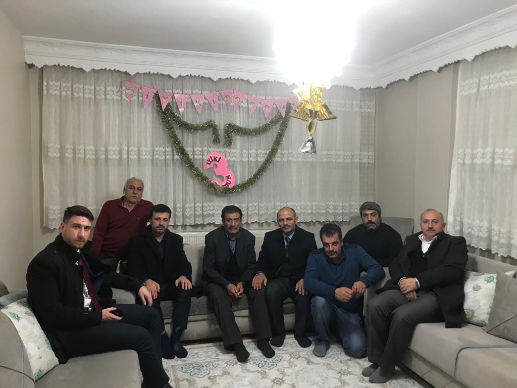 BİR EVLADIMI KAYBETTİM BİNLERCE EVLADIM OLDU