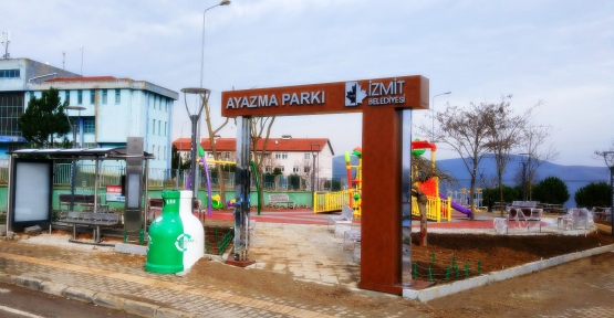 BİR PARKTA AYAZMA’YA