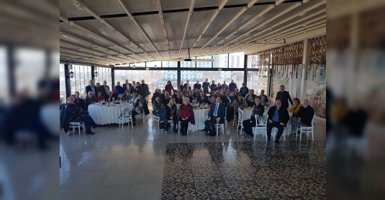 EMEKLİ MECLİSİ ÜYELERİ GELENEKSEL KAHVALTI PROGRAMINDA BİR ARAYA GELDİ