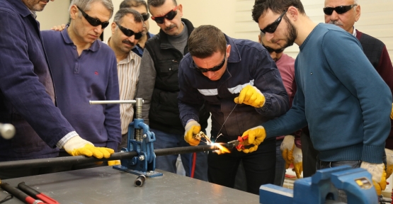 KO-MEK İSTİHDAMA KATKIDA ÖNCÜ