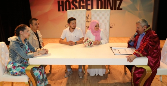 KÖRFEZ'DE BİN 97 ÇİFT MUTLULUĞA "EVET " DEDİ