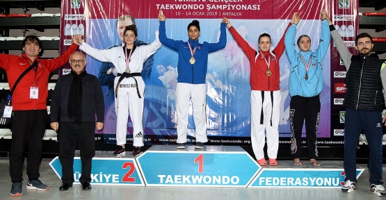 TEKVANDOCULAR TÜRKİYE ŞAMPİYONASI'NDA KÜRSÜYE ÇIKTI