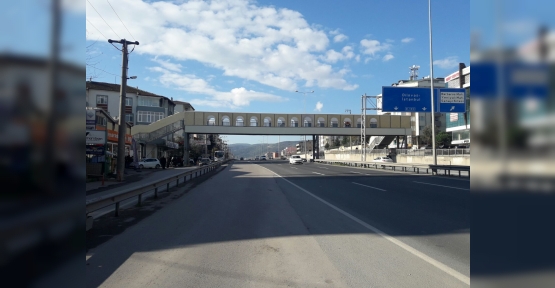 ÜST GEÇİT YIKILACAK