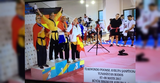 2017'NİN 70'LİK ŞAMPİYONU JÜBİLESİNİ YAPTI