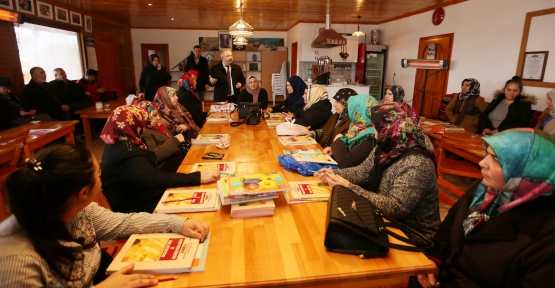 DERİNCE'DE OKUMA  YAZMA SEFERBERLİĞİ