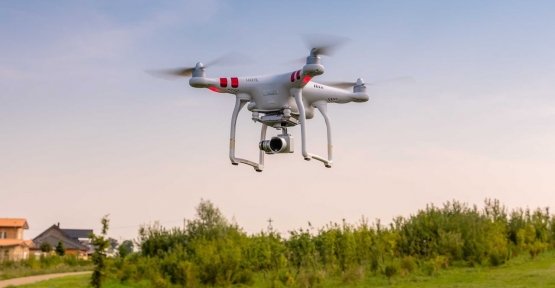POLİS DRON KOVALADI