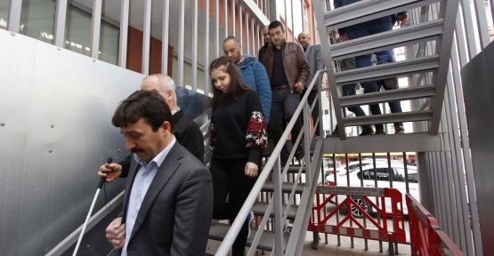 SAĞLIK VE SOSYAL HİZMETLERDE DEPREM TATBİKATI