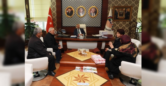BAŞKAN BARAN, VATANDAŞI DİNLEYEREK GÜNE BAŞLIYOR