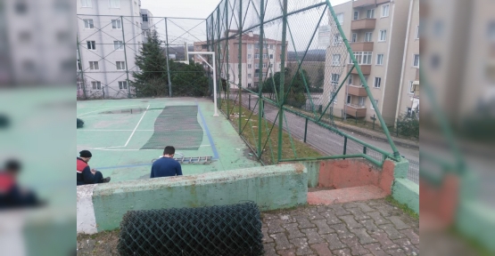 ÇOCUKLAR İSTEDİ BELEDİYE YAPIYOR