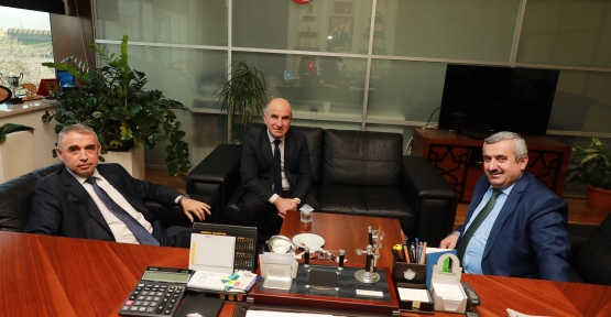 İSA TAŞ'A HEM UMRE ZİYARETİ HEM KUTLAMA