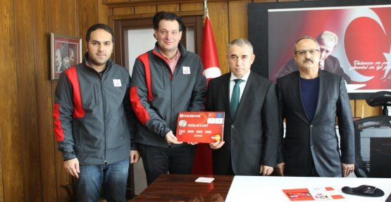 KÖRFEZ'DE 200 SURİYELİ AİLEYE YARDIM KARTI