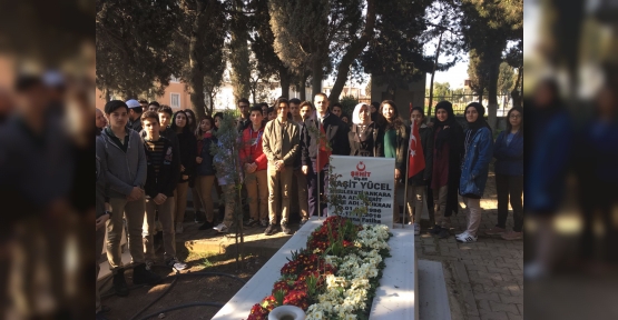 KÖRFEZ'DE ŞEHİTLERİMİZ UNUTULMADI