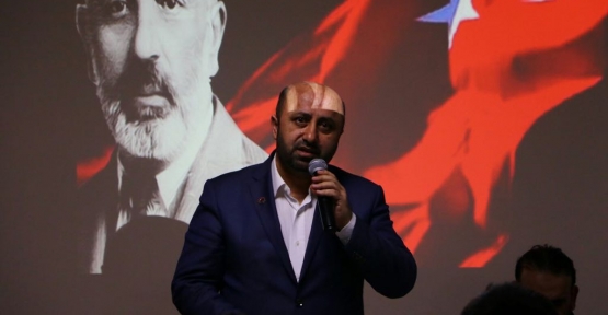 PERTEV PAŞA'DA MEHMET AKİF ANILDI