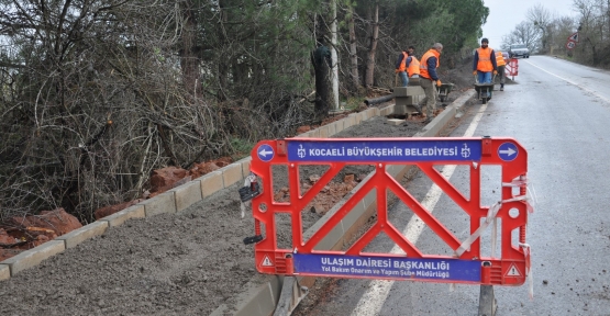 YOLLARDA ENGELLER KALDIRILIYOR