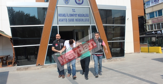 Ev Hırsızları Yakalandı