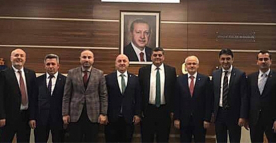 İLÇE BAŞKANLARINDAN ANKARA ÇIKARTMASI