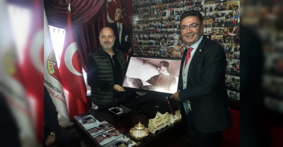 İYİ Parti’den Gazeteciler Cemiyetine Ziyaret