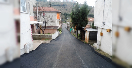 FATİH’TE BOZUK YOLLARA ASFALT