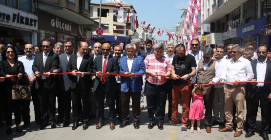 Esnaf Krizle Mücadele  İçin Panayır Başlattı