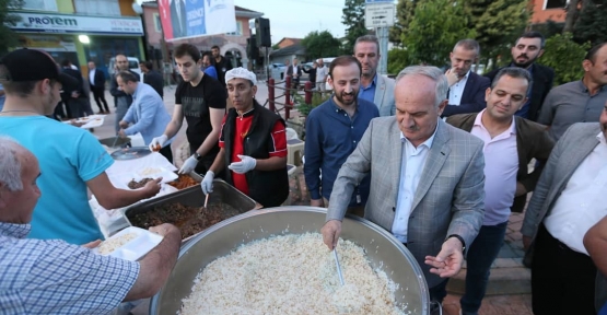 İshakçılar’da Huzur Dolu İftar