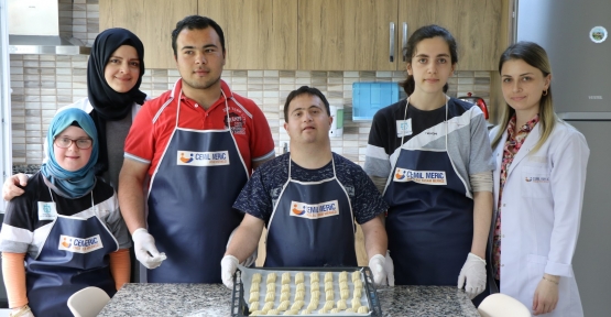 Özel Öğrencilerden, Özel İftariyelik