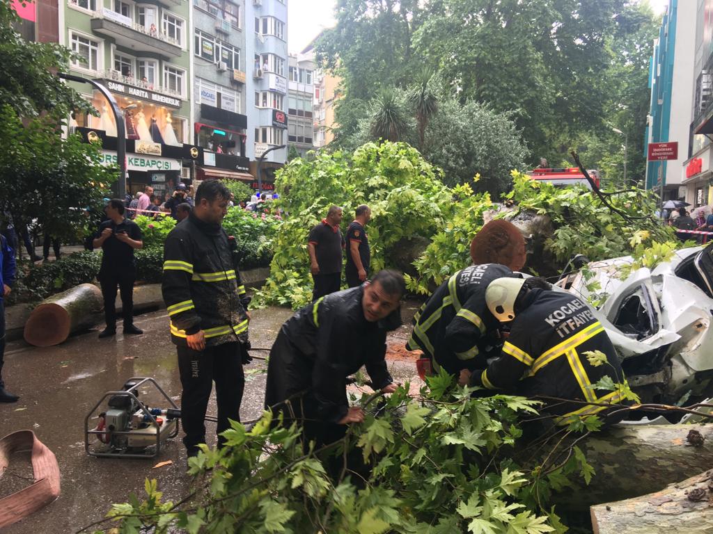Büyükşehir 30 Ayrı Noktada Teyakkuzda