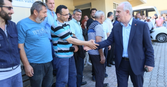 Derince Belediyesi’nde Bayram Coşkusu