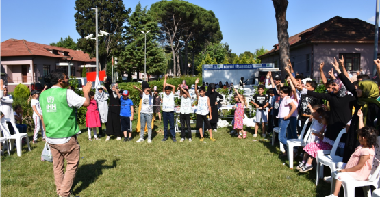 İHH Kocaeli’den Yetimlere Karne Şenliği