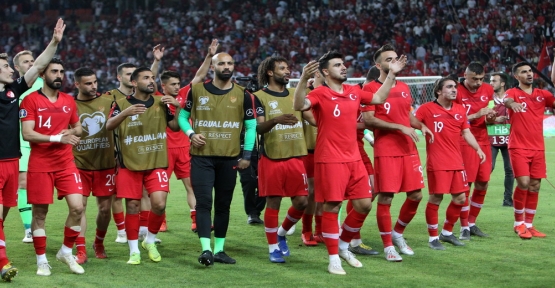 Milli Heyecan Derince Kent Meydanı'nda