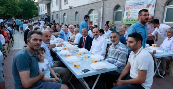 Mimar Sinan’da ‘gönül sofrası’ kuruldu