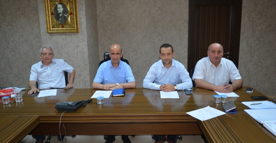 İzmit Belediyesi Encümeni Toplandı