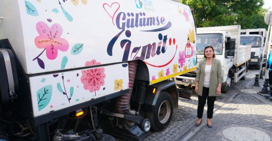İzmit'in Yeni Temizlik Araçları Geldi  'Bahar Gibi İzmit'