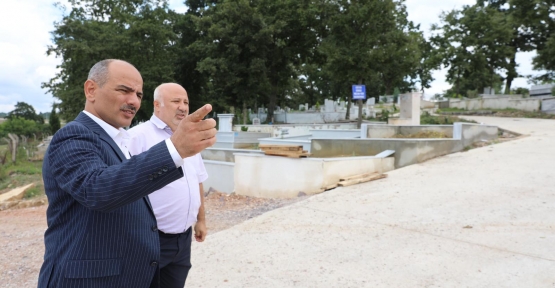 Mezarlığın Çevresi Çitle Çevrildi