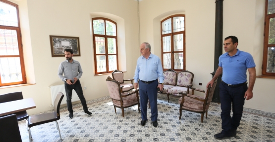 Millet Kıraathanesi’nde Son Dokunuşlar