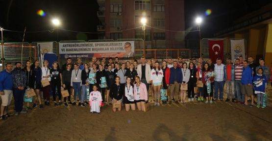 Plaj Voleyboluna çok büyük ilgi vardı