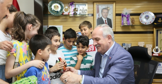 Zeki Amcalarından İstediklerini Aldılar
