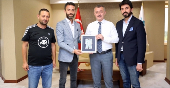   Başkan  Büyükakın “Güçlü Bir Neslin Oluşması İçin Çalışıyoruz”