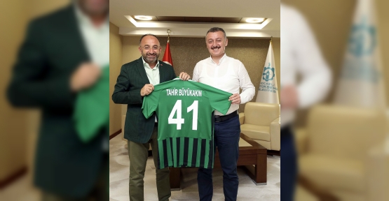 Başkan Büyükakın; ‘’Kocaelispor ‘un Kendi Ayakları Üzerinde Durmasını İstiyoruz’’