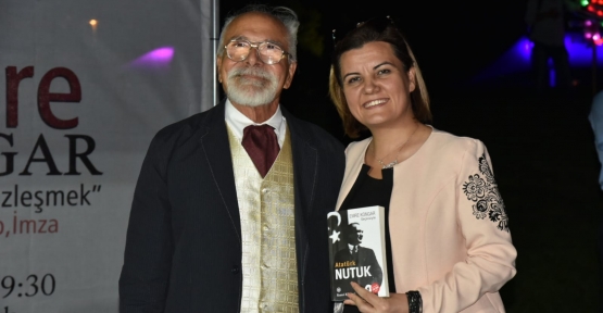 Emre kongar İzmitliler İle Buluştu