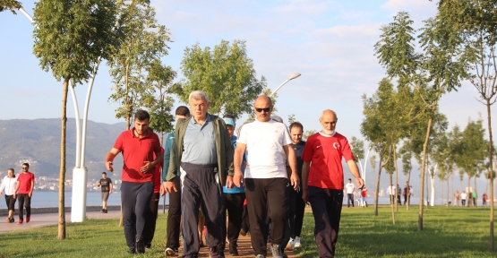 SAĞLIKLI YAŞAM YÜRÜYÜŞÜNE KARAOSMANOĞLU DA KATILDI..!