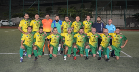 İzmit Belediyesi Başkanlık Kupası Başladı