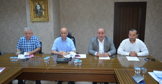 İzmit Belediyesi Encümeni Toplandı