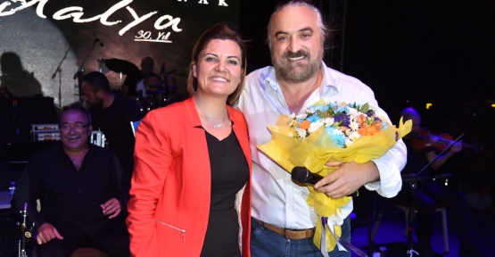 İZMİT’TE VOLKAN KONAK RÜZGARI ESTİ..!