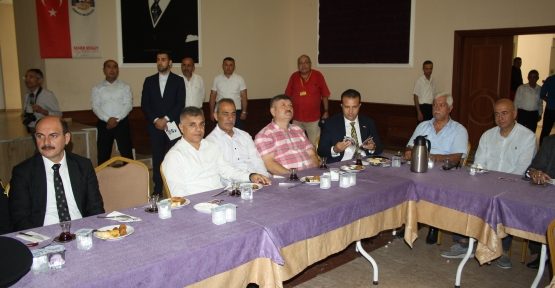 KENT BAYRAMLAŞMASINA SİYASİ PARTİLER KATILMADI