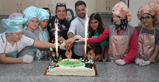 KO-MEK Ev Becerileri Atölyesi’ne Pastalı Final