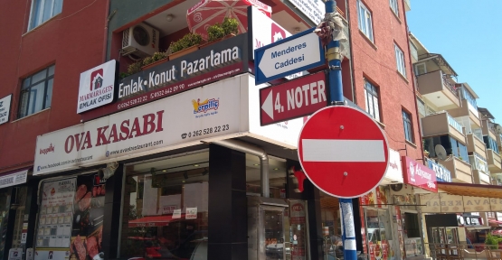 Menderes Caddesi’nde Düzenleme İsteniyor